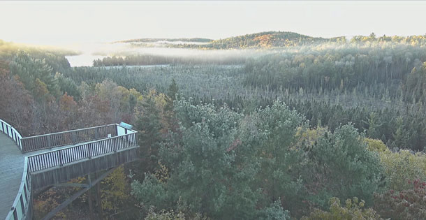 Frosty fall morning at the Algonquin Park Visitor Centre on October 17, 2024.