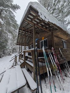Skiing in Algonquin Park